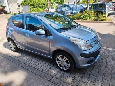 Nissan Pixo