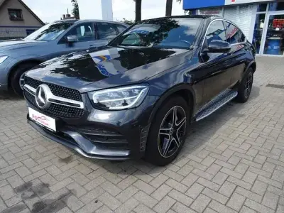 Gebraucht Mercedes GLC220 AMG 194 PS (142 kW) 2021 Grau SUV