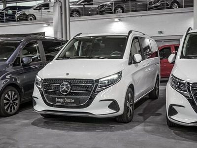 Gebraucht Mercedes V300 Style 237 PS (174 kW) 2024 Weiß Van / Kleinbus
