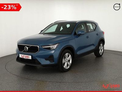 Blau Gebraucht 2024 Volvo XC40 Core SUV | 35.785 € (Fairer Preis)