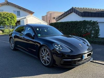 Second-hand Porsche Panamera Sport Turismo 330 CP (242 kW) 2018 Negru Break