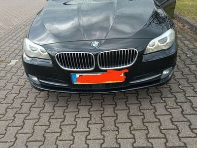 Schwarz Gebraucht 2012 BMW 535 Sport Line Kombi | 15.500 € (Teuer)