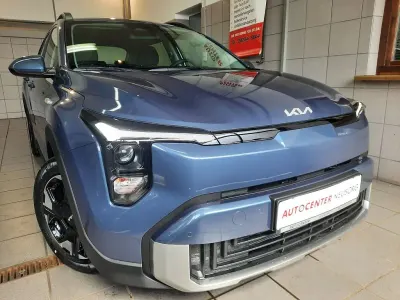 Neu Kia Stonic 101 PS (74 kW) 2026 Blau SUV