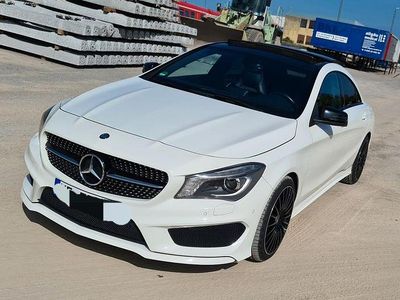 Gebraucht Mercedes CLA200 AMG line 156 PS (114 kW) 2013 Weiß Limousine
