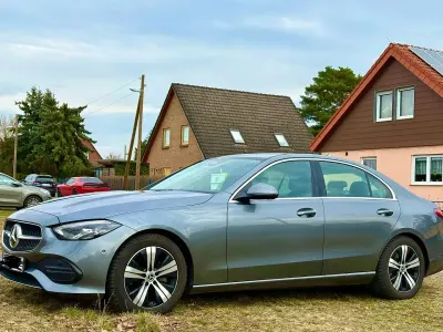 Gebraucht Mercedes C180 Avantgarde 170 PS (125 kW) 2022 Grau Limousine
