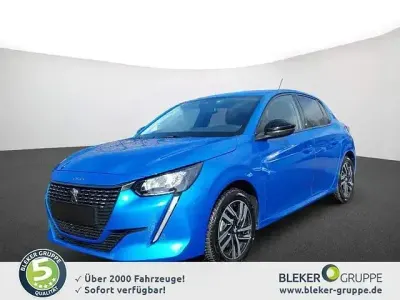 Gebraucht Peugeot 208 Allure 101 PS (74 kW) 2024 Blau/typ aussenverkleidung metallic drei schichten perlmutt Kleinwagen