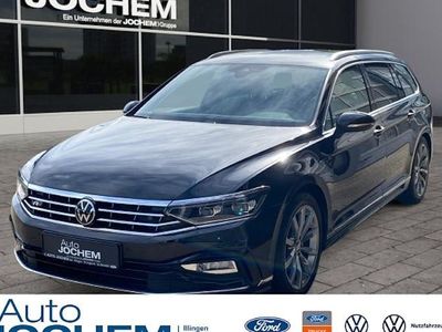 Silber Gebraucht 2023 VW Passat Elegance Kombi | 30.990 € (Teuer)