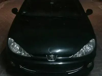 Gebraucht Peugeot 206 CC 109 PS (80 kW) 2006 Schwarz Cabrio