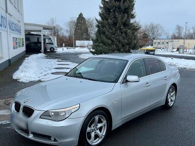 Gebraucht BMW 520 170 PS (125 kW) 2004 Silber Limousine