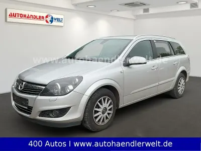 Gebraucht Opel Astra Innovation 140 PS (102 kW) 2009 Silber Limousine
