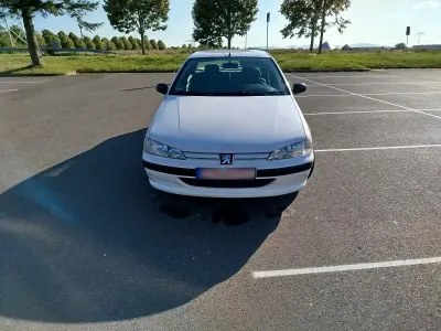 Gebraucht Peugeot 406 110 PS (80 kW) 1995 Weiß Limousine