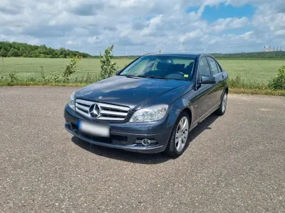 Gebraucht Mercedes C180 Avantgarde 156 PS (114 kW) 2010 Grau Limousine