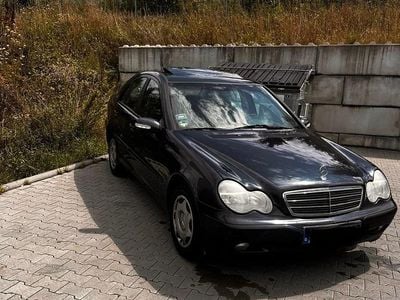 Mercedes C180