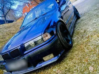 Gebraucht BMW 323 Sport Line 170 PS (125 kW) 1997 Blau Kombi