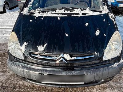 Schwarz Gebraucht 2002 Citroën Xsara Van / Kleinbus | 1.100 €