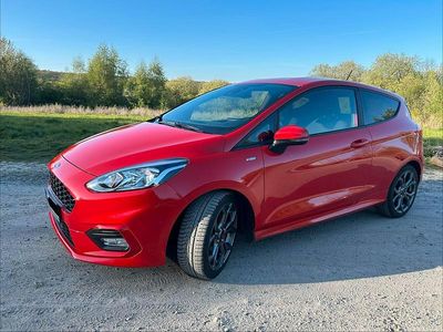 Usata Ford Fiesta ST-Line 101 CV (74 kW) 2018 Rosso Utilitaria