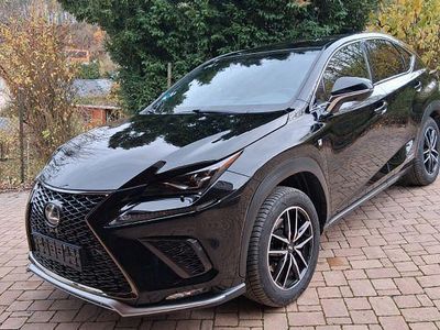 Lexus NX300h