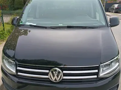 Gebraucht VW Multivan Comfortline 199 PS (146 kW) 2019 Schwarz Van / Kleinbus