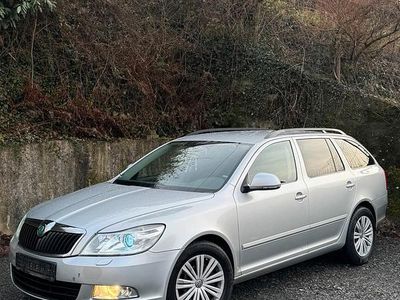 Gebraucht Skoda Octavia 105 PS (77 kW) 2011 Silber Kombi