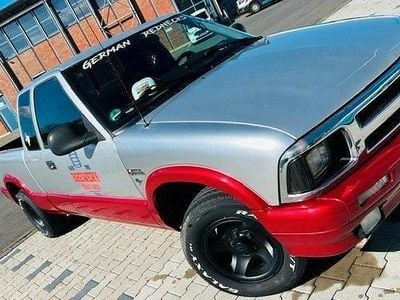 Second-hand Chevrolet S10 160 CP (117 kW) 1995 Argintiu Pickup