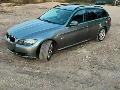 Gebraucht BMW 318 143 PS (105 kW) 2008 Grau Kombi
