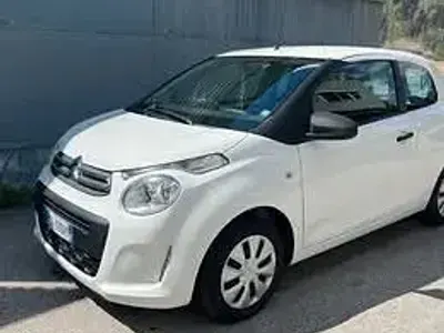 Gebraucht Citroën C1 Feel 72 PS (52 kW) 2018 Weiß Kleinwagen