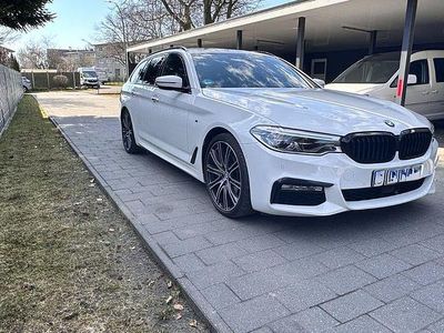 Gebraucht BMW 530 M Sport 265 PS (194 kW) 2017 Weiß Kombi