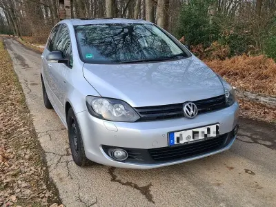 Gebraucht VW Golf Plus Match 122 PS (89 kW) 2012 Silber Van / Kleinbus