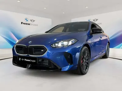 Neu BMW M235 Performance 300 PS (220 kW) 2026 Blau Coupé