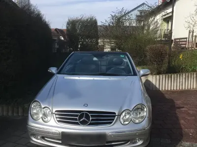 Usata Mercedes CLK240 Avantgarde 170 CV (125 kW) 2004 Argento Cabrio