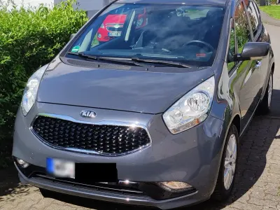Gebraucht Kia Venga Spirit 125 PS (91 kW) 2019 Grau Kleinwagen
