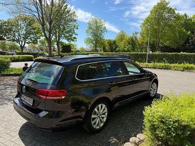 Usata VW Passat Comfortline 150 CV (110 kW) 2016 Nero Station wagon