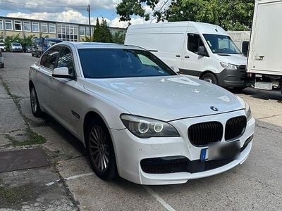 BMW 730
