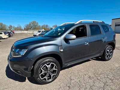 Gebraucht Dacia Duster Adventure 150 PS (110 kW) 2021 Grau SUV