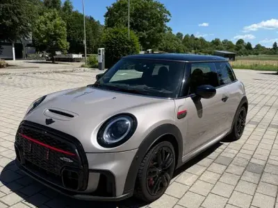 Gebraucht Mini John Cooper Works 231 PS (169 kW) 2022 Kleinwagen