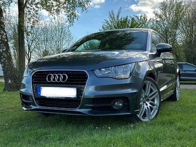 gebraucht Audi A1 S line Sportpaket *AUTOMATIK*SHZ*S&W Reifen