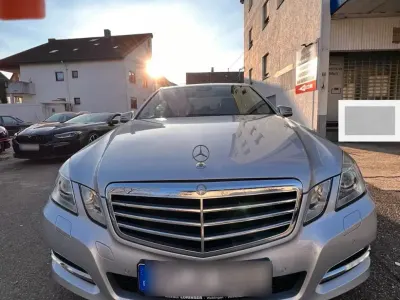 Gebraucht Mercedes E350 306 PS (225 kW) 2012 Silber Limousine