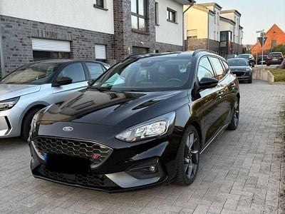 Gebraucht Ford Focus ST 190 PS (139 kW) 2020 Schwarz Kombi