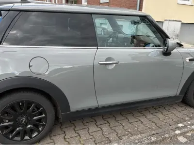 Używany Mini Cooper 102 KM (75 kW) 2020 Szary Hatchback