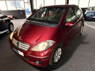 Gebraucht Mercedes A170 116 PS (85 kW) 2005 Rot Limousine
