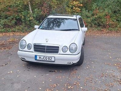 Mercedes E230
