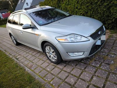 Gebraucht Ford Mondeo Trend 140 PS (102 kW) 2008 Silber Kombi