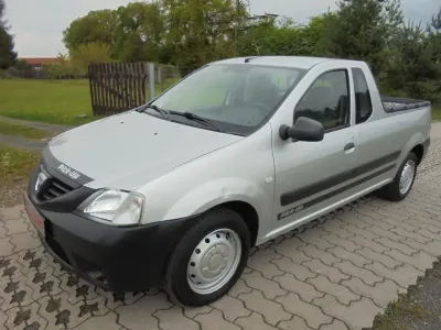 Gebraucht Dacia Logan Pick-Up 87 PS (63 kW) 2011 Silber Pickup