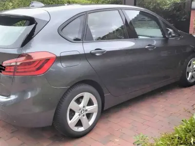 Gebraucht BMW 218 Active Tourer 136 PS (100 kW) 2016 Grau Van / Kleinbus