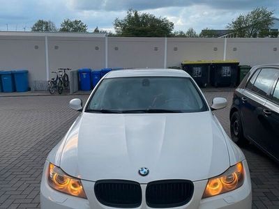 gebraucht BMW 320 d XDrive standheizung