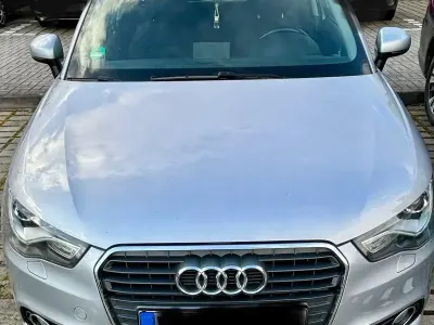 Usata Audi A1 Ambition 86 CV (63 kW) 2014 Argento Utilitaria
