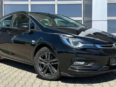 Usata Opel Astra 150 CV (110 kW) 2019 Nero Utilitaria