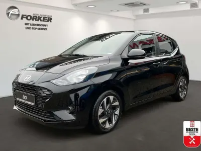 Gebraucht Hyundai i10 Trend 63 PS (46 kW) 2025 Schwarz Kleinwagen
