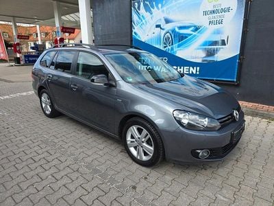 Gebraucht VW Golf VII Match 105 PS (77 kW) 2012 Grau Kombi