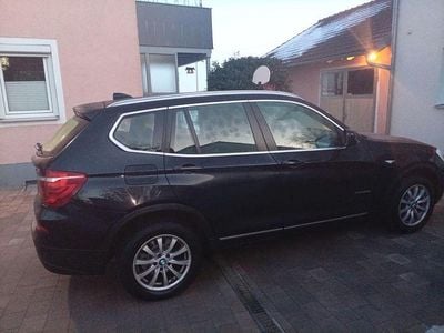 Schwarz Gebraucht 2011 BMW X3 SUV | 13.299 € (Fairer Preis)